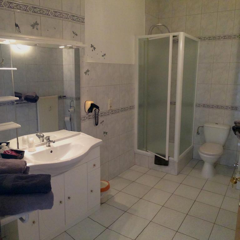 מונדורף-לה-באן Hotel-Restaurant Windsor מראה חיצוני תמונה